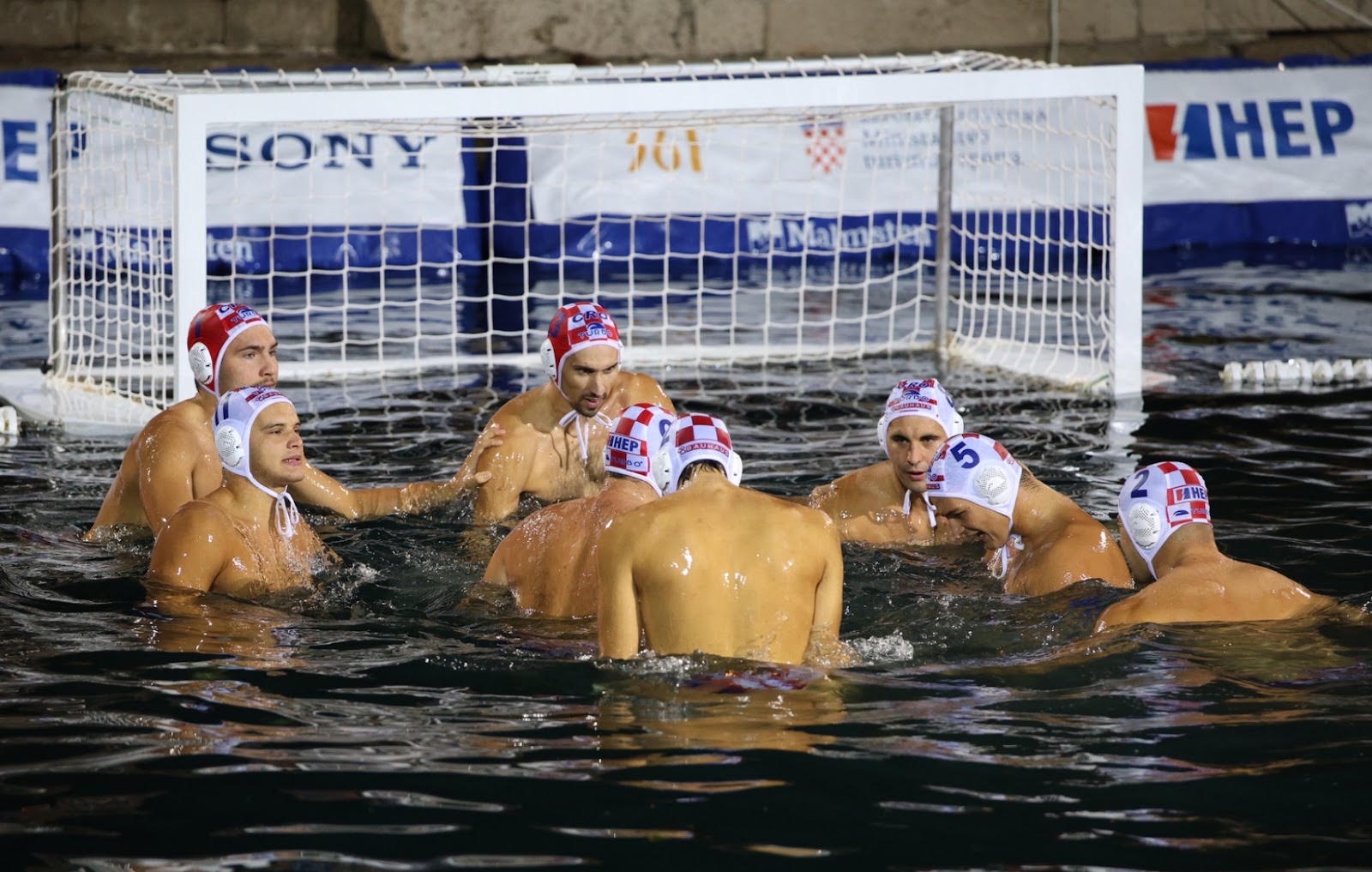 vaterpolo.jpg